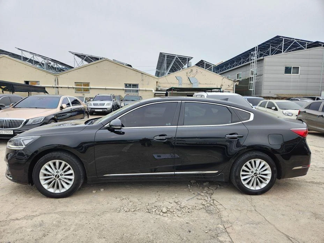 Kia K7 3.0 LPI  Deluxe * НАЙ-ДОБРА ЦЕНА В БЪЛГАРИЯ* - автомобили, коли, обяви за нови и употребявани 3