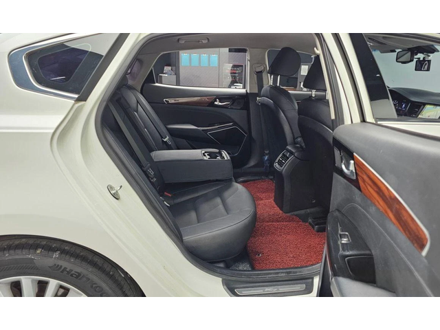 Kia K7 3.0 LPI Luxury * НАЙ-ДОБРА ЦЕНА В БЪЛГАРИЯ* - автомобили, коли, обяви за нови и употребявани 11