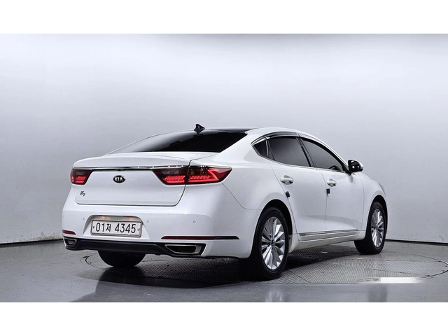 Kia K7 3.0 LPI  Deluxe * НАЙ-ДОБРА ЦЕНА В БЪЛГАРИЯ* - автомобили, коли, обяви за нови и употребявани 1