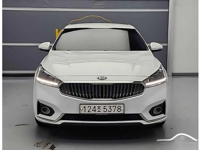 Kia K7 3.0 LPG Deluxe - автомобили, коли, обяви за нови и употребявани 1