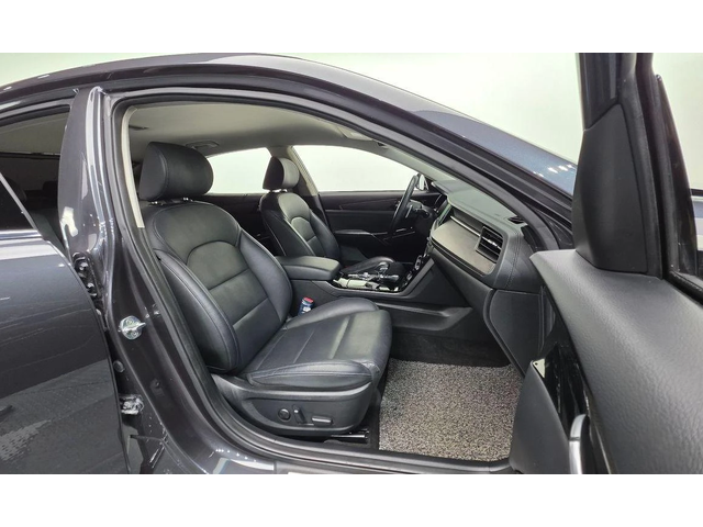 Kia K7 3.0 LPI Prestige  * НАЙ-ДОБРА ЦЕНА В БЪЛГАРИЯ* - автомобили, коли, обяви за нови и употребявани 9