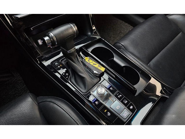 Kia K7 3.0 LPI Prestige - автомобили, коли, обяви за нови и употребявани 8