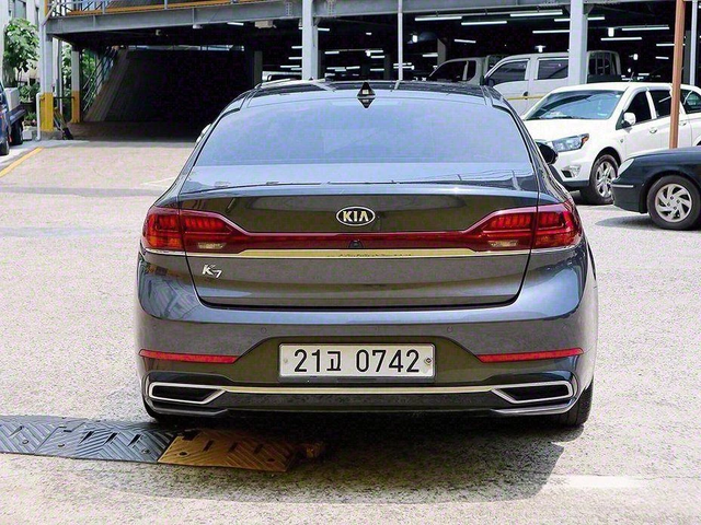 Kia K7 3.0 LPI Prestige  * НАЙ-ДОБРА ЦЕНА В БЪЛГАРИЯ* - автомобили, коли, обяви за нови и употребявани 2