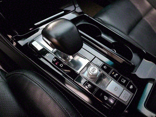 Kia K7 3.0 LPI Prestige  * НАЙ-ДОБРА ЦЕНА В БЪЛГАРИЯ* - автомобили, коли, обяви за нови и употребявани 6