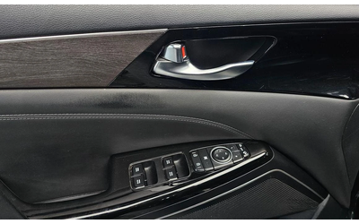 Kia K7 3.0 LPI Standard - автомобили, коли, обяви за нови и употребявани 11