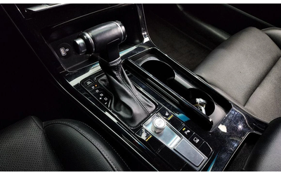 Kia K7 3.0 LPI Standard - автомобили, коли, обяви за нови и употребявани 8