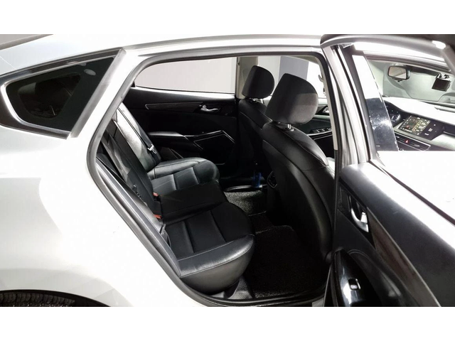 Kia K7 3.0 LPI Standard * НАЙ-ДОБРА ЦЕНА В БЪЛГАРИЯ* - автомобили, коли, обяви за нови и употребявани 11