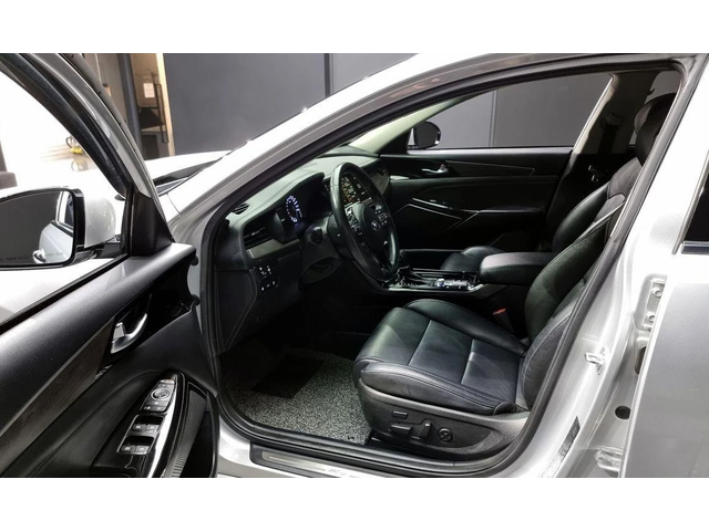 Kia K7 3.0 LPI Standard * НАЙ-ДОБРА ЦЕНА В БЪЛГАРИЯ* - автомобили, коли, обяви за нови и употребявани 9