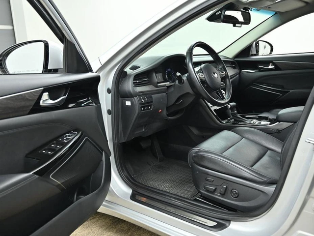 Kia K7 3.0 LPI Trendy * НАЙ-ДОБРА ЦЕНА В БЪЛГАРИЯ* - автомобили, коли, обяви за нови и употребявани 7