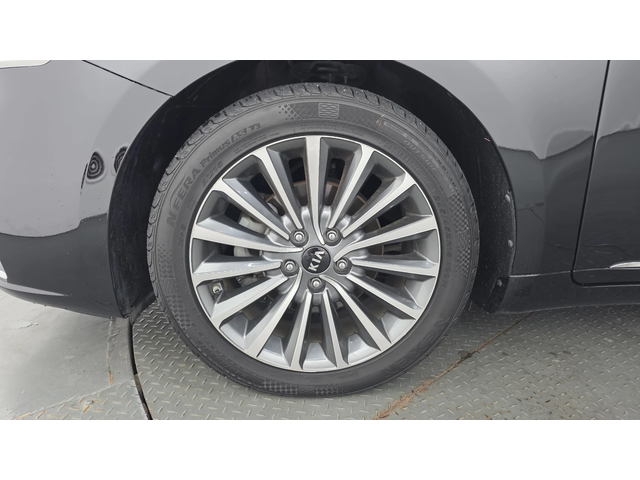 Kia K7 3.0LPI LUXURY autogeorge.com - автомобили, коли, обяви за нови и употребявани 4