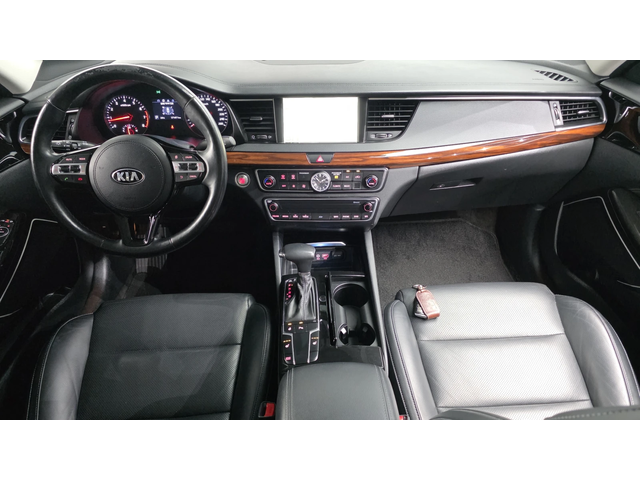 Kia K7 3.0LPI LUXURY autogeorge.com - автомобили, коли, обяви за нови и употребявани 5