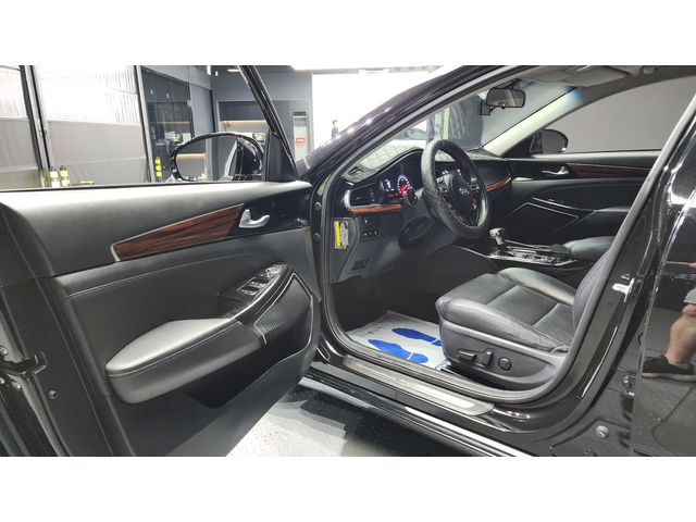 Kia K7 3.0LPI LUXURY autogeorge.com - автомобили, коли, обяви за нови и употребявани 8