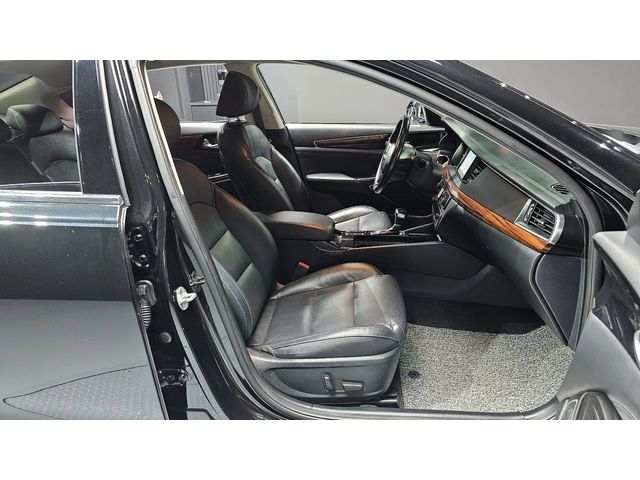 Kia K7 3.0LPI LUXURY autogeorge.com - автомобили, коли, обяви за нови и употребявани 8