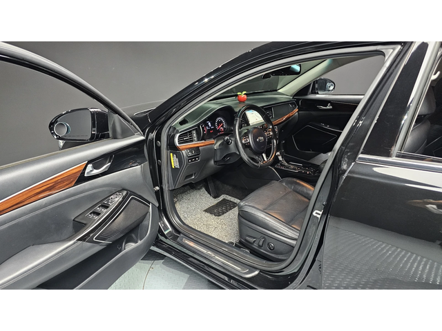 Kia K7 3.0LPI LUXURY autogeorge.com - автомобили, коли, обяви за нови и употребявани 9