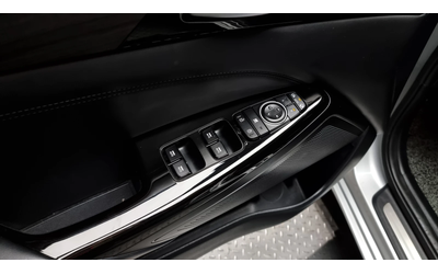 Kia K7 3.0LPI STANDARD autogeorge.com - автомобили, коли, обяви за нови и употребявани 16