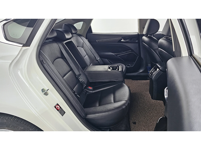 Kia K7 3.0LPI STANDARD autogeorge.com - автомобили, коли, обяви за нови и употребявани 10