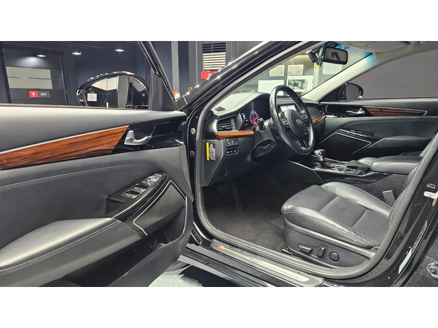 Kia K7 3.0* Luxury* Navi* Camera* LPG - автомобили, коли, обяви за нови и употребявани 4