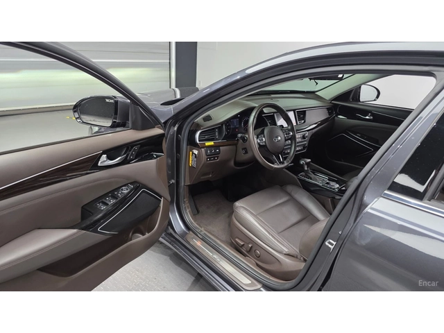 Kia K7 2.4GDi* NOBLESSE* ПОДГРЕВ* ОБДУХВАНЕ* КАМЕРА* - автомобили, коли, обяви за нови и употребявани 8