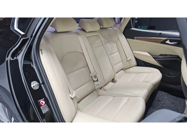 Kia K7 2.4 GDI Limited* HUD* КОЖА* ОБДУХВ* ПАНО* НАВИ - автомобили, коли, обяви за нови и употребявани 8