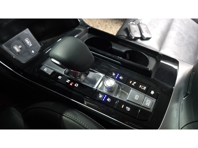 Kia K7 Premier 2.5 GDI Noblesse - автомобили, коли, обяви за нови и употребявани 10