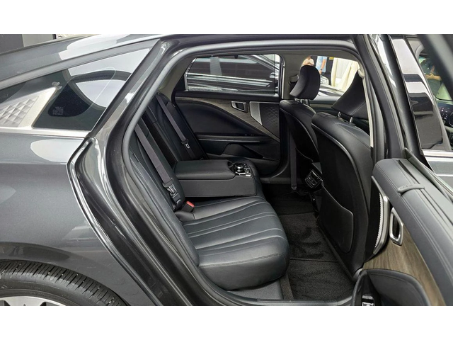 Kia K8 3.5 LPG 2WD Prestige * НАЙ-ДОБРА ЦЕНА В БЪЛГАРИЯ* - автомобили, коли, обяви за нови и употребявани 10