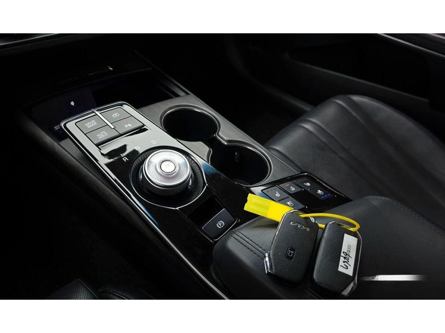 Kia K8 3.5 LPG 2WD Prestige - автомобили, коли, обяви за нови и употребявани 8