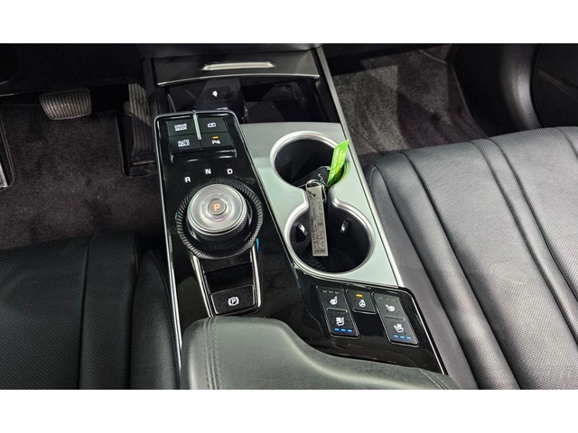 Kia K8 3.5 LPG 2WD Prestige - автомобили, коли, обяви за нови и употребявани 8