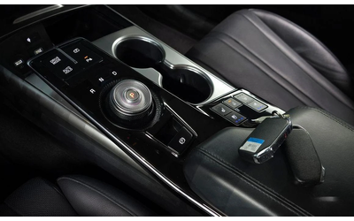 Kia K8 3.5 LPG 2WD Prestige - автомобили, коли, обяви за нови и употребявани 8