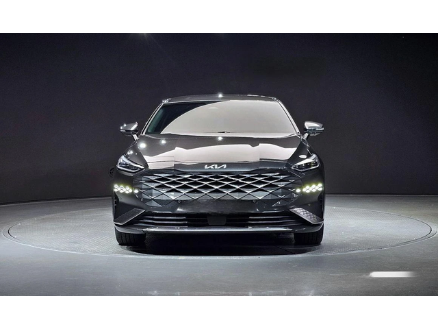 Kia K8 3.5 LPG 2WD Trendy - автомобили, коли, обяви за нови и употребявани 2