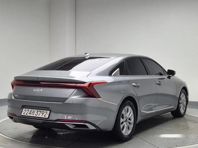 Kia K8 3.5 LPG 2WD Trendy - автомобили, коли, обяви за нови и употребявани 2