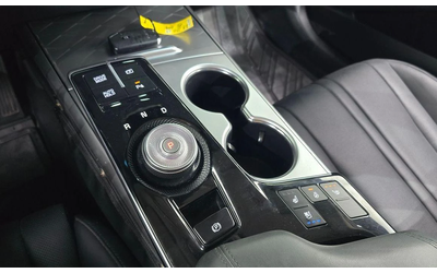 Kia K8 3.5 LPG 2WD Trendy - автомобили, коли, обяви за нови и употребявани 8