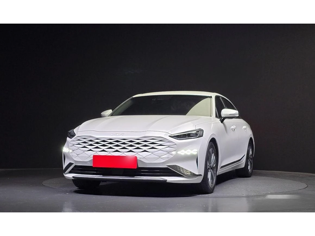 Kia K8 3.5 LPG 2WD Prestige - автомобили, коли, обяви за нови и употребявани 2