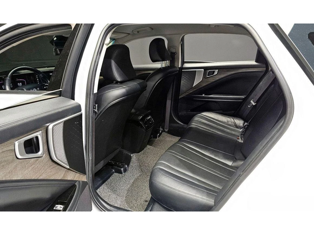 Kia K8 3.5 LPG 2WD Trendy - автомобили, коли, обяви за нови и употребявани 11