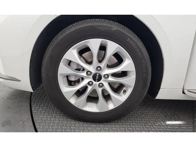 Kia K8 3.5 LPG 2WD Trendy - автомобили, коли, обяви за нови и употребявани 4