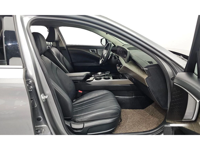 Kia K8 3.5 LPG 2WD Trendy - автомобили, коли, обяви за нови и употребявани 9