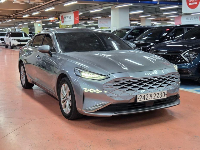 Kia K8 3.5 LPG 2WD Trendy - автомобили, коли, обяви за нови и употребявани 1