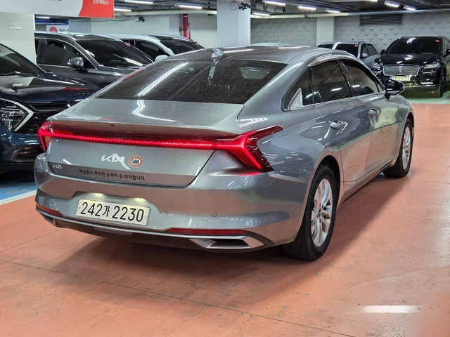 Kia K8 3.5 LPG 2WD Trendy - автомобили, коли, обяви за нови и употребявани 2