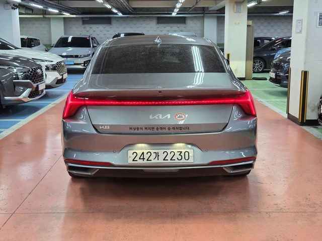 Kia K8 3.5 LPG 2WD Trendy - автомобили, коли, обяви за нови и употребявани 3