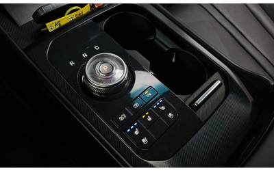 Kia K8 3.5 LPG 2WD Nobleless - автомобили, коли, обяви за нови и употребявани 8