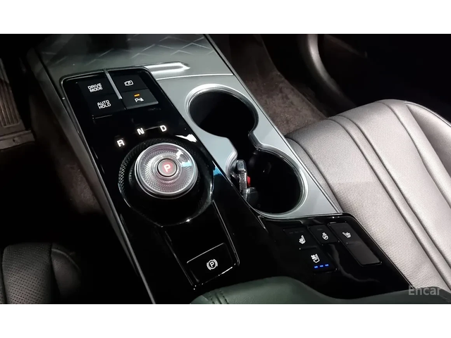 Kia K8 3.5 LPG 2WD TRENDY* НИСКИ КИЛОМЕТРИ* - автомобили, коли, обяви за нови и употребявани 4