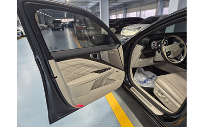 KIA K8 - автомобили, коли, обяви за нови и употребявани 11