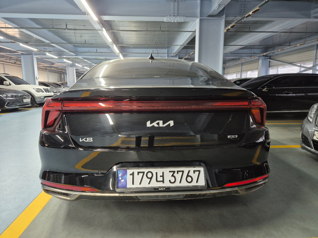 KIA K8 - автомобили, коли, обяви за нови и употребявани 2