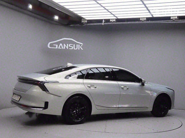 Kia K8 3.5 LPG Noblesse С ФИНАНСИРАНЕ - автомобили, коли, обяви за нови и употребявани 3