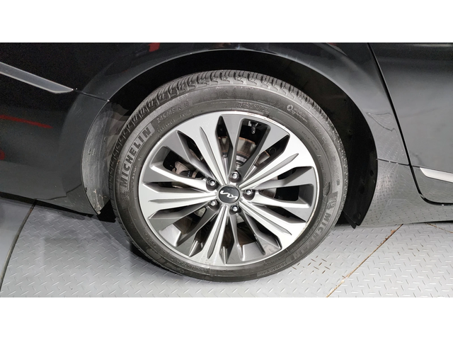 Kia K8 HYBRID SIGNATURE autogeorge.com - автомобили, коли, обяви за нови и употребявани 4