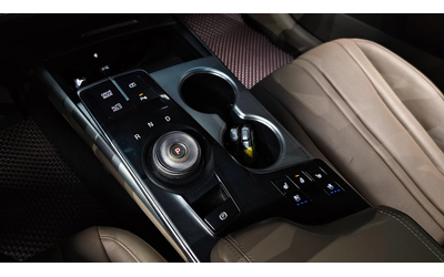 Kia K8 HYBRID NOBLESSE autogeorge.com - автомобили, коли, обяви за нови и употребявани 7