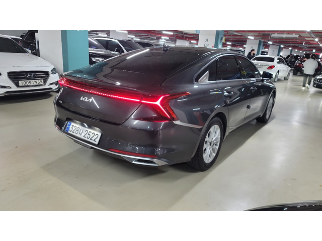 KIA K8 - автомобили, коли, обяви за нови и употребявани 4