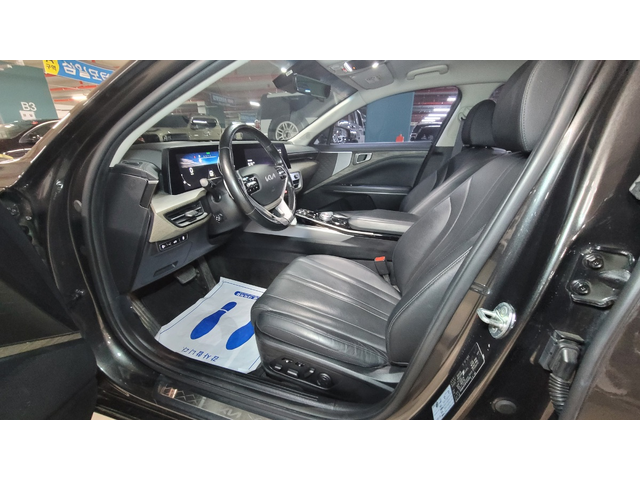 KIA K8 - автомобили, коли, обяви за нови и употребявани 9