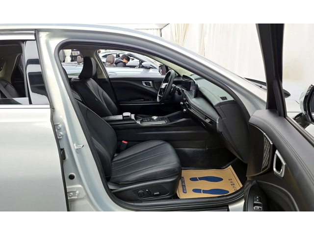 Kia K8 3.5 Lpg 2Wd - автомобили, коли, обяви за нови и употребявани 8