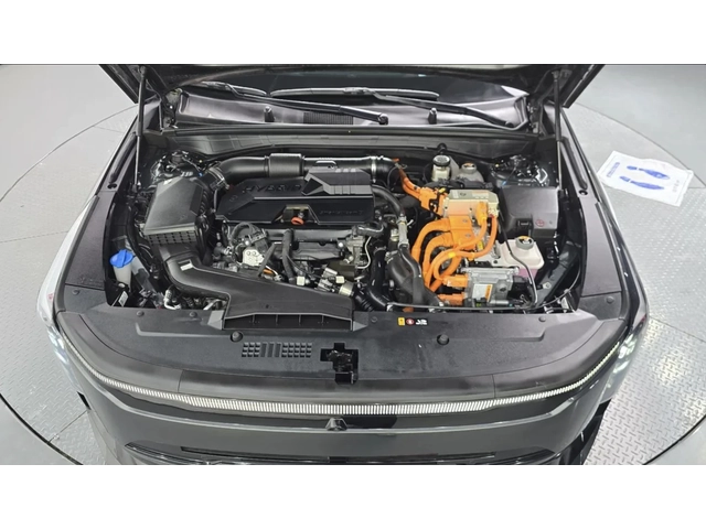 Kia K8 SIGNATURE BLACK / 360 КАМЕРИ / МАСАЖ / ОБДУХ /ПАНО - автомобили, коли, обяви за нови и употребявани 4