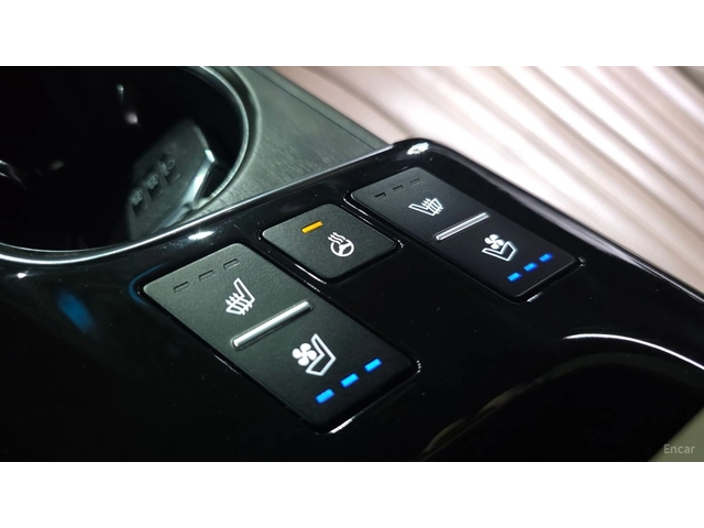 Kia K8 SIGNATURE/DIGITAL/360CAMERA/DRIVE-ASSISTS - автомобили, коли, обяви за нови и употребявани 12